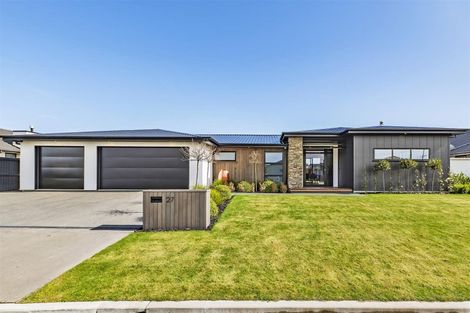 Photo of property in 27 Candlesticks Crescent, Lincoln, 7608