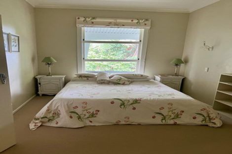 Photo of property in 11 Pendarves Street, New Plymouth, 4310