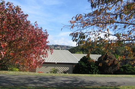 Photo of property in 40 Sailmaker Close, Whitby, Porirua, 5024