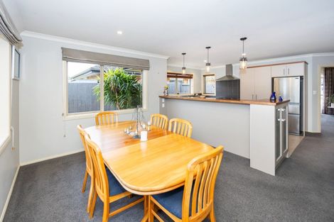 Photo of property in 10 Cranmer Close, Rototuna North, Hamilton, 3210