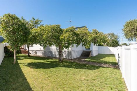 Photo of property in 20 Joffre Street, Frankton, Hamilton, 3204