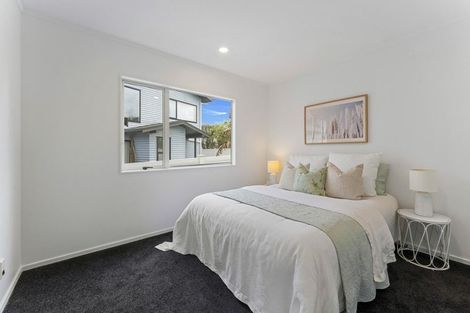 Photo of property in 13a Becroft Drive, Forrest Hill, Auckland, 0620