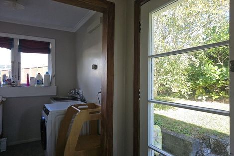 Photo of property in 9 Bell Street, Tawa, Wellington, 5028