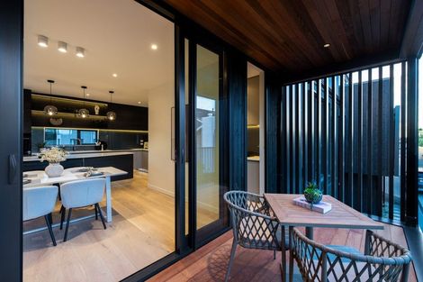 Photo of property in 12a Kowhai Road, Campbells Bay, Auckland, 0630