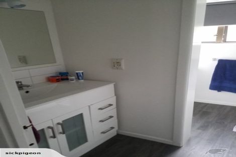 Photo of property in 135 Victoria Street, Cambridge, 3434