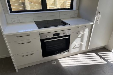 Photo of property in 60b Seymour Road, Sunnyvale, Auckland, 0612