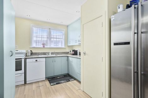 Photo of property in 51 Parenga Street, Wainuiomata, Lower Hutt, 5014