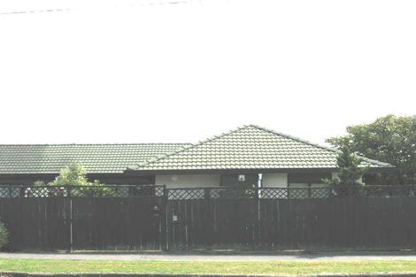 Photo of property in 1/77 Hutchinson Avenue, New Lynn, Auckland, 0600