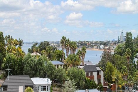 Photo of property in 2/111 Beach Road, Castor Bay, Auckland, 0620