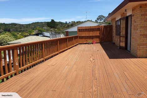 Photo of property in 8 Shah Place, Glen Eden, Auckland, 0602