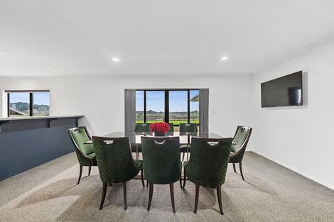 Photo of property in 118 Cottle Road, Taupaki, Henderson, 0782