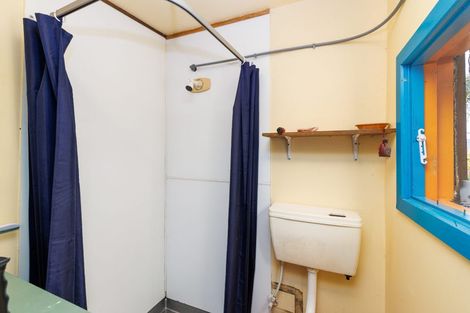 Photo of property in 24 Selwyn Road, Lyttelton, 8082