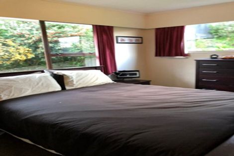 Photo of property in 15 Truro Road, Camborne, Porirua, 5026