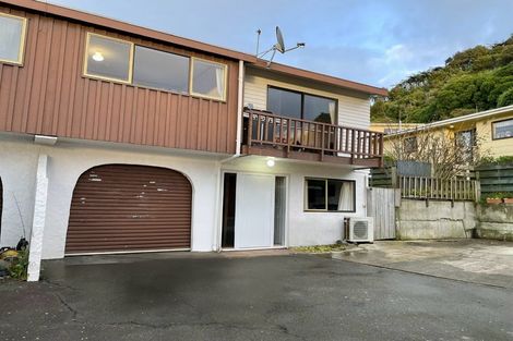 Photo of property in 60f2 Truscott Avenue, Johnsonville, Wellington, 6037