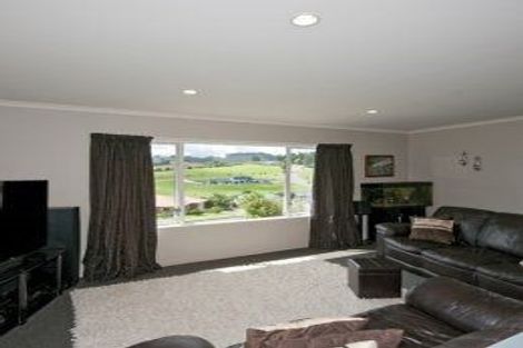 Photo of property in 27 Mamaku Rise, Welcome Bay, Tauranga, 3112