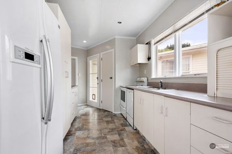 Photo of property in 8 Mimihau Grove, Wainuiomata, Lower Hutt, 5014