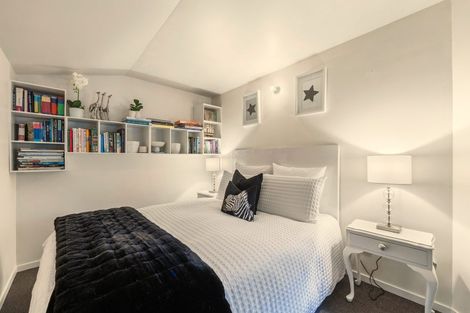 Photo of property in 65 Oregon Drive, Kelvin Heights, Queenstown, 9300