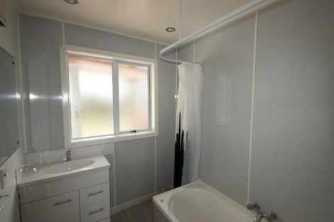 Photo of property in 82 Frank Street, Gore, 9710