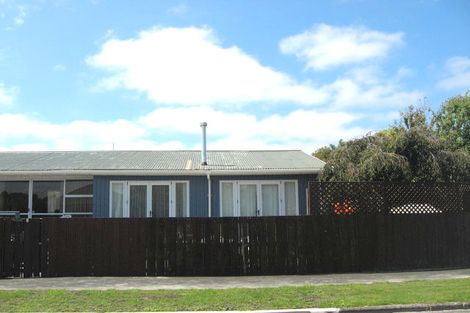 Photo of property in 19 Rollesby Street, Hoon Hay, Christchurch, 8025