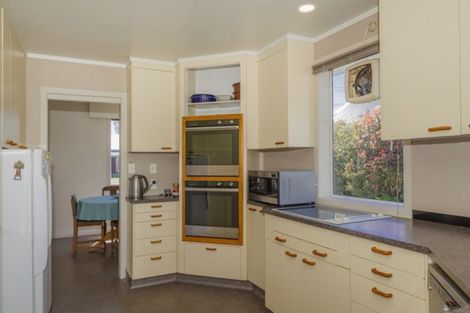 Photo of property in 16 Hannan Road, Whitianga, 3510