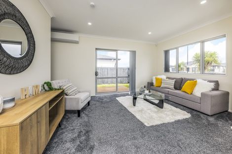 Photo of property in 21 Mangatiti Street, Papakura, 2110