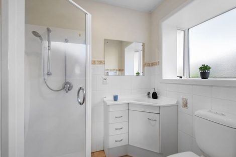 Photo of property in 24c Sarabande Avenue, Redwood, Christchurch, 8051
