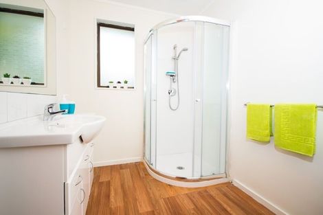 Photo of property in 93a Broderick Road, Johnsonville, Wellington, 6037