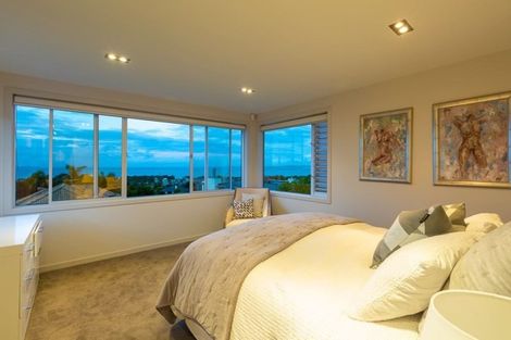 Photo of property in 44 Castor Bay Road, Castor Bay, Auckland, 0620