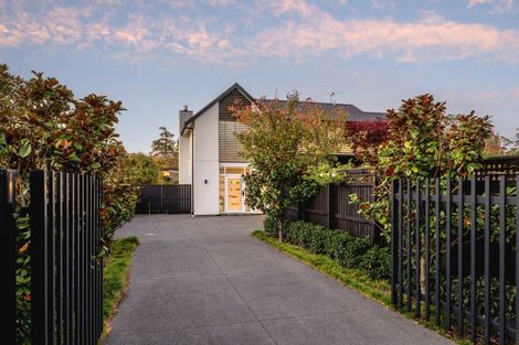 Photo of property in 128 Fendalton Road, Fendalton, Christchurch, 8052