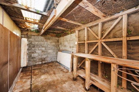 Photo of property in 69 Hedges Street, Sanson, 4817