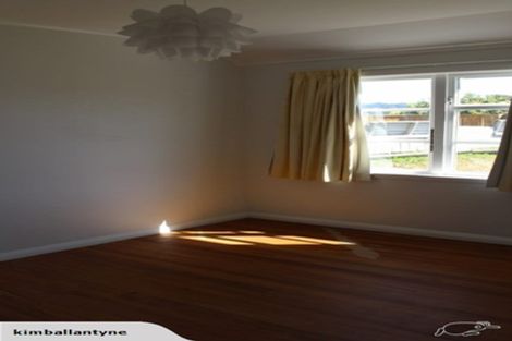 Photo of property in 8 Rodney Street, Northland, Wellington, 6012
