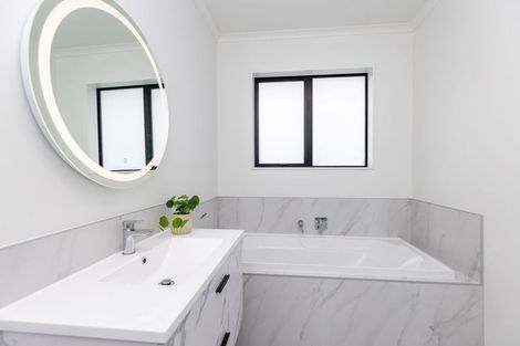 Photo of property in 17u6 North Ridge Drive, Rototuna North, Hamilton, 3281