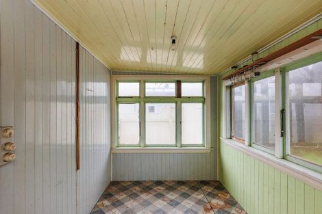 Photo of property in 28 York Street, Levin, 5510
