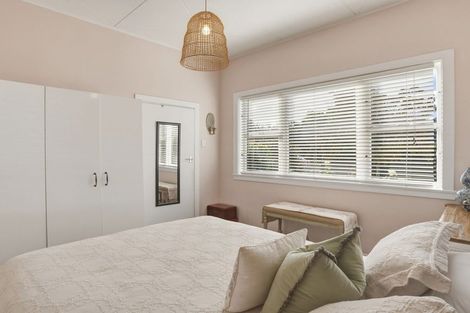 Photo of property in 7 Moore Street, Milton, 9220