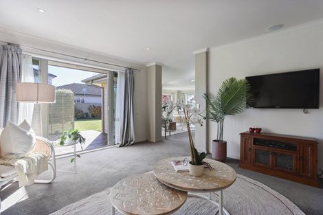 Photo of property in 2 Ascot Place, Rangiora, 7400