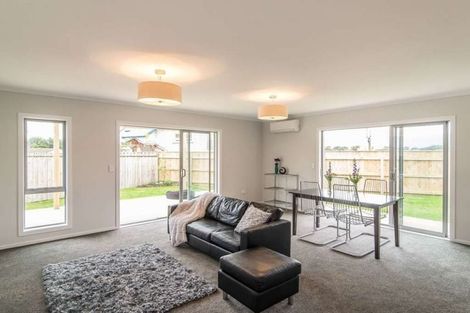 Photo of property in 96 Mazengarb Road, Paraparaumu Beach, Paraparaumu, 5032