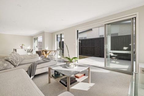 Photo of property in 3 Tractor Way, Papamoa, 3118