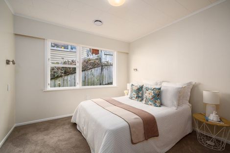 Photo of property in 11 Angell Street, Johnsonville, Wellington, 6037