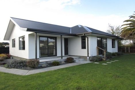 Photo of property in 2 Rowan Lane, Kaiapoi, 7630