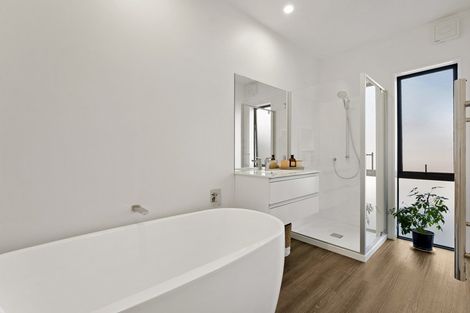 Photo of property in 2 Barclay Place, Wanaka, 9305