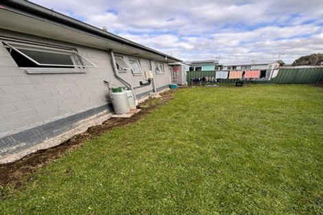 Photo of property in 135a Avalon Drive, Nawton, Hamilton, 3200