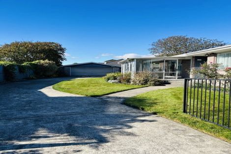 Photo of property in 91 Warren Crescent, Hillmorton, Christchurch, 8025