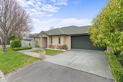 Photo of property in 8 Providence Place, Redwood, Christchurch, 8051