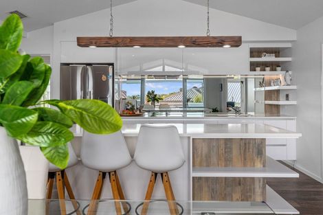 Photo of property in 3 Kissling Terrace, Pyes Pa, Tauranga, 3112