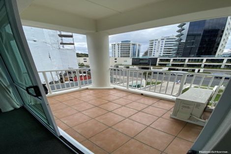 Photo of property in 12 Maunganui Road, Mount Maunganui, 3116