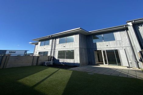 Photo of property in 5 Gunn Way, Hobsonville, Auckland, 0616