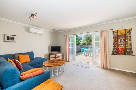 Photo of property in 37 Hillcrest Road, Raumati South, Paraparaumu, 5032