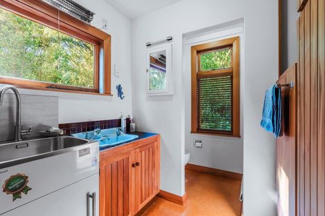 Photo of property in 17 Te Kuru Lane, Pukawa Bay, Turangi, 3381