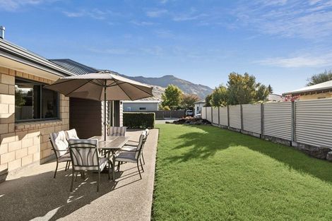 Photo of property in 1 Coromandel Street, Wanaka, 9305