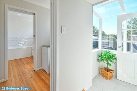 Photo of property in 28a Eddowes Street, Manurewa, Auckland, 2102